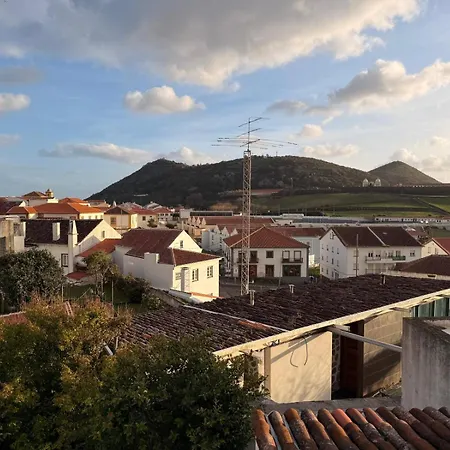 Casa de Férias Casa Da Hortênsia No Coração De Angra Angra do Heroísmo